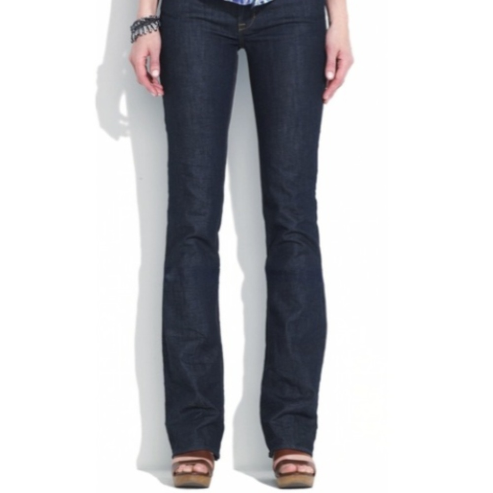 Madewell  Distressed Bootlegger Jeans
